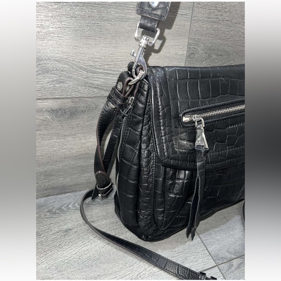 Aimee Kestenberg Leather Shoulder Bag Fifth Avenue Black Croco - Picture 6 of 8